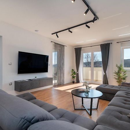 Olea Apartments Τρογκίρ Εξωτερικό φωτογραφία