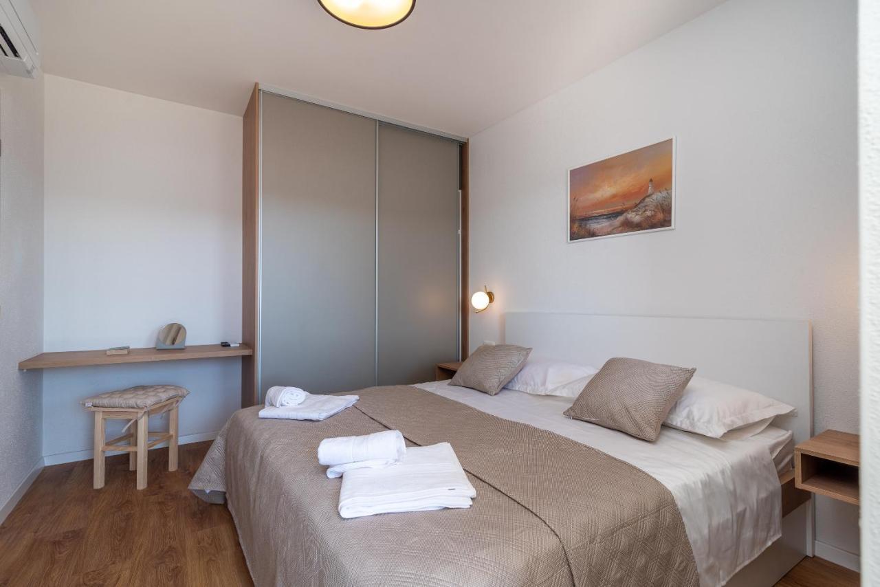 Olea Apartments Τρογκίρ Εξωτερικό φωτογραφία