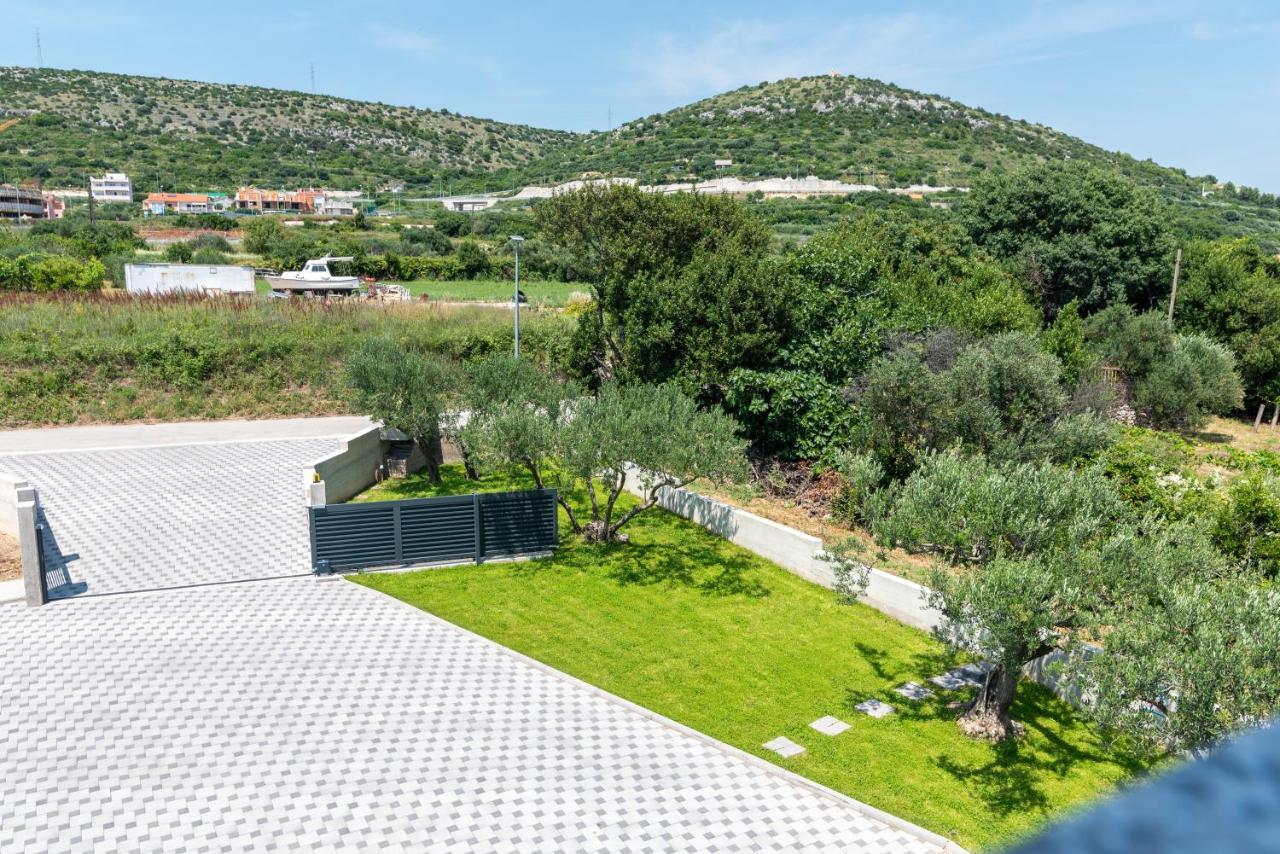 Olea Apartments Τρογκίρ Εξωτερικό φωτογραφία